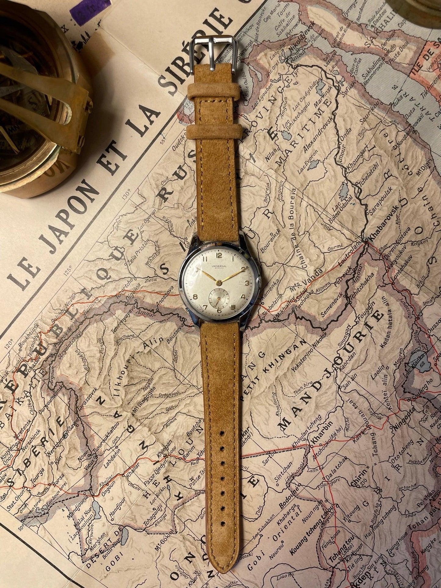 Montre vintage Universal Genéve 1940 cal 262 - MONTRE A PAPY - Montre automatique seiko mod