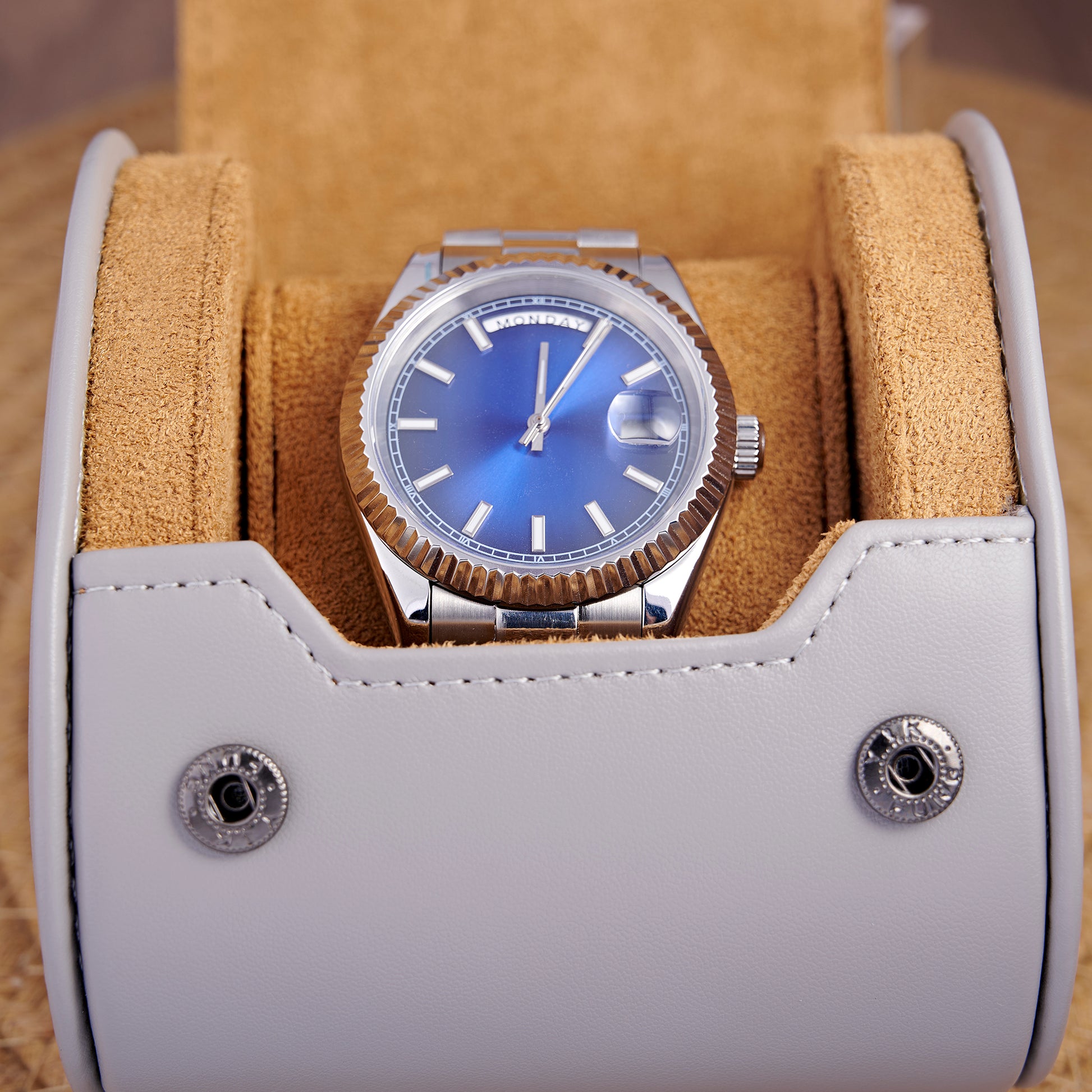 MOD DAYDATE BLUE - MONTRE A PAPY - Montre automatique seiko mod avec