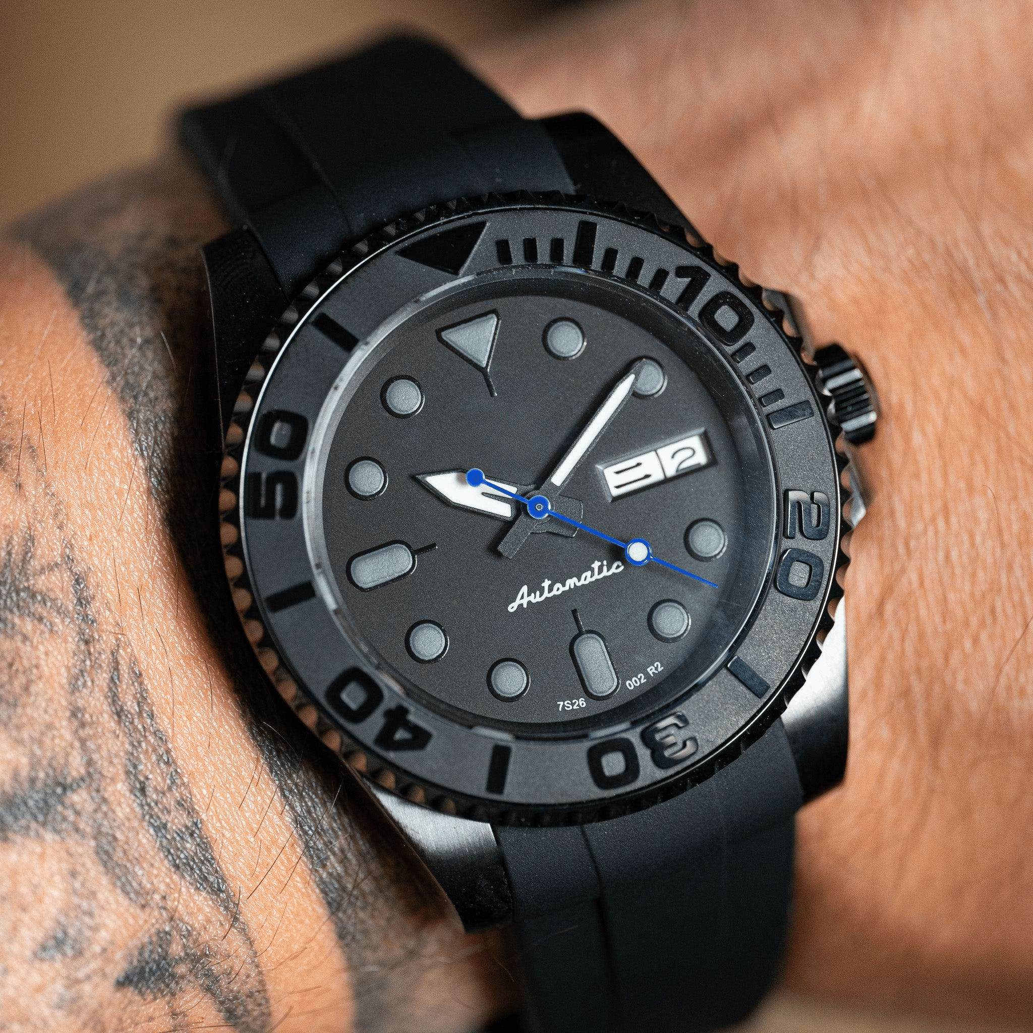 MOD YACHTMASTER - BLACK BLUE - MONTRE A PAPY - Montre automatique seiko mod avec