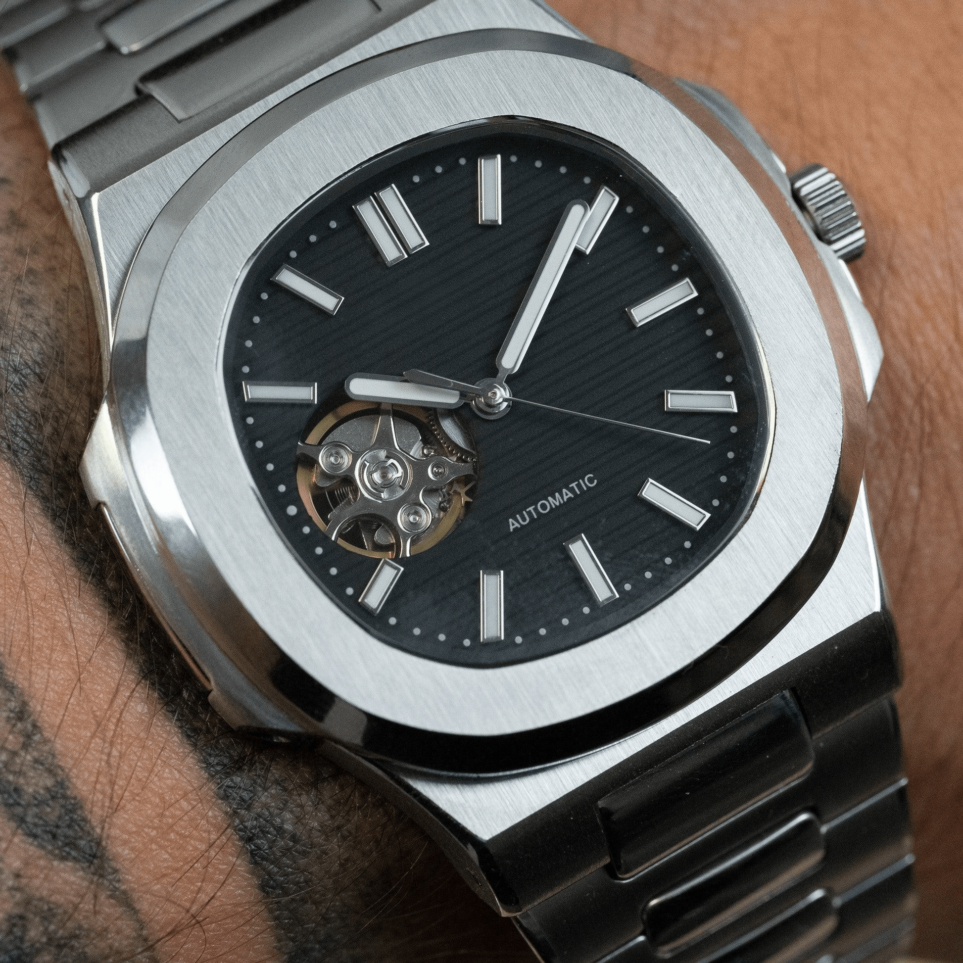 MOD NAUTILUS - BLACK OPEN HEART - MONTRE A PAPY - Montre automatique seiko mod avec