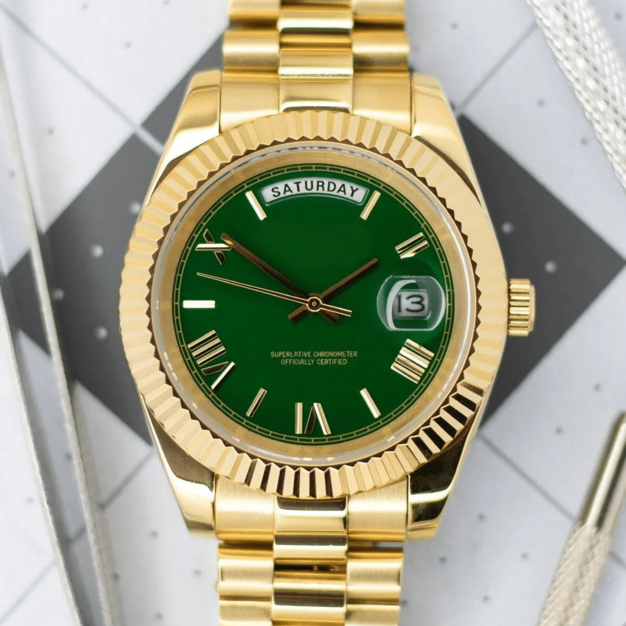 MOD DAY DATE - GOLD GREEN - MONTRE A PAPY - Montre automatique seiko mod avec