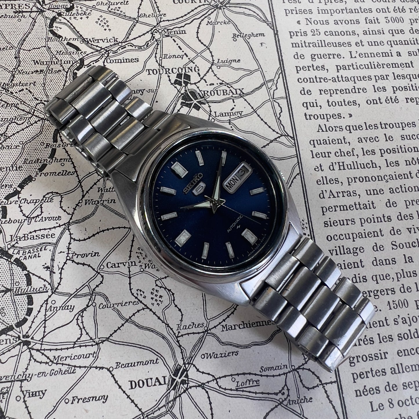 Seiko 7S26-01V0 vintage watch